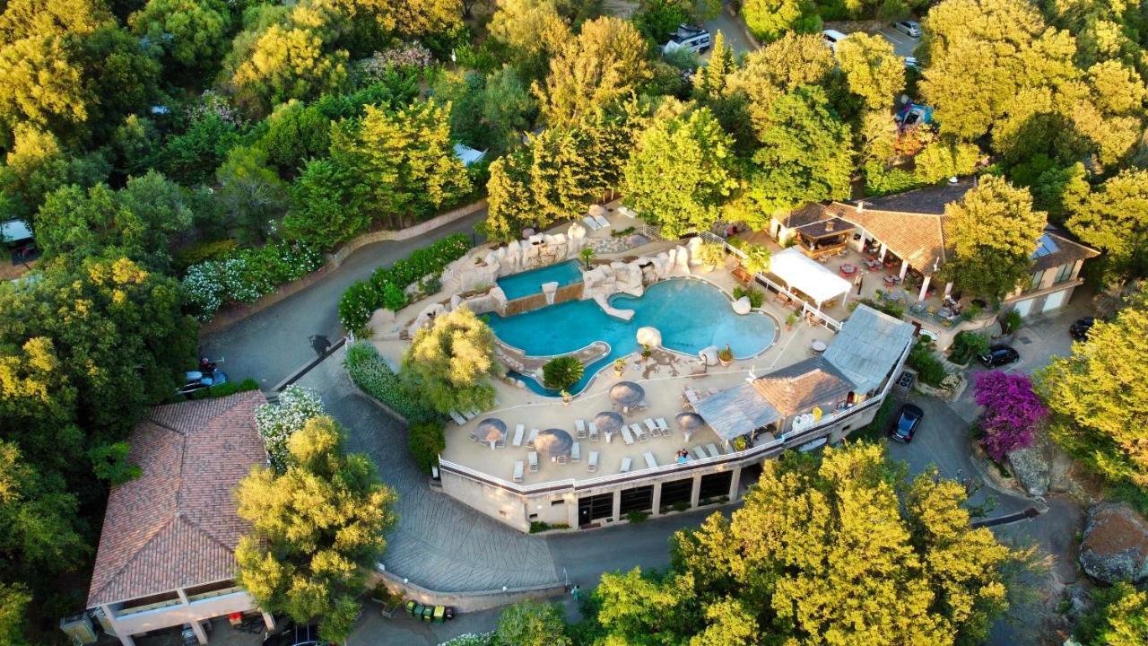 Camping Les Oliviers Porto (Corsica) Exterior foto