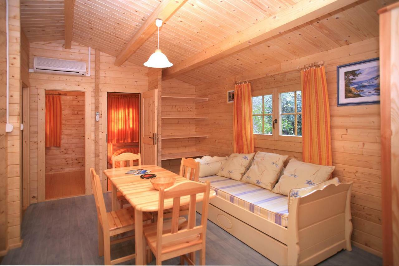 Camping Les Oliviers Porto (Corsica) Exterior foto