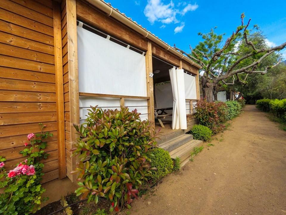 Camping Les Oliviers Porto (Corsica) Exterior foto